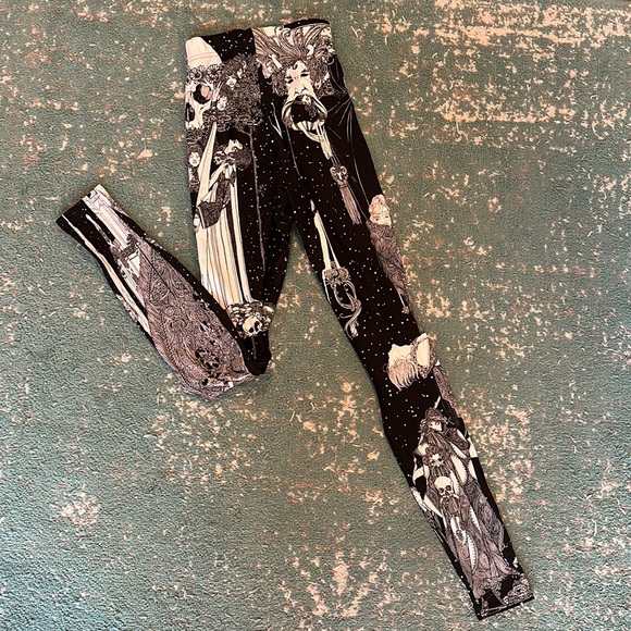 Blackmilk clothing fleece leggings - Picture 4 of 4